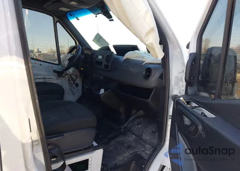 2022 Mercedes-Benz Sprinter 2500 High Roof I4 из США, поврежденный, VIN W1Y40CHY8NT113337